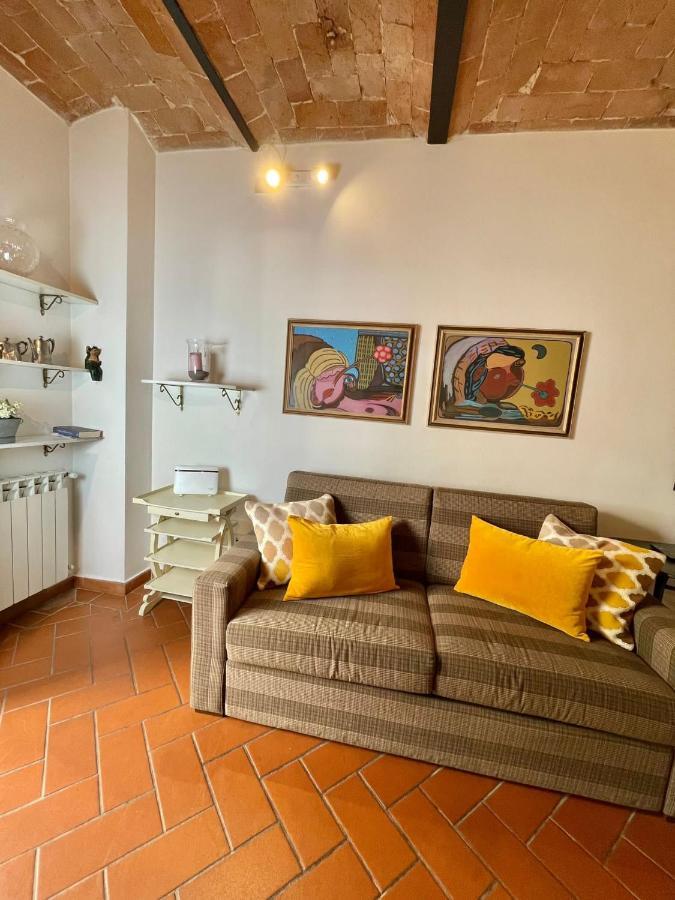 Maila Apartments 25Min From Florence 普拉托 外观 照片